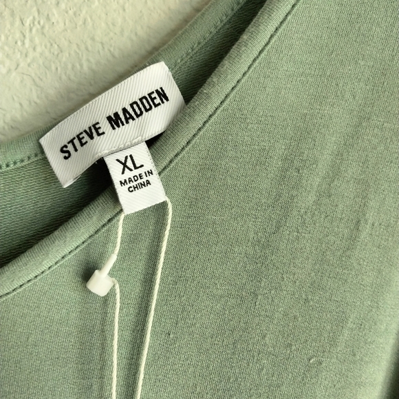 Steve Madden Sleeveless French Terry Jumpsuit NWT - Picture 4 of 5